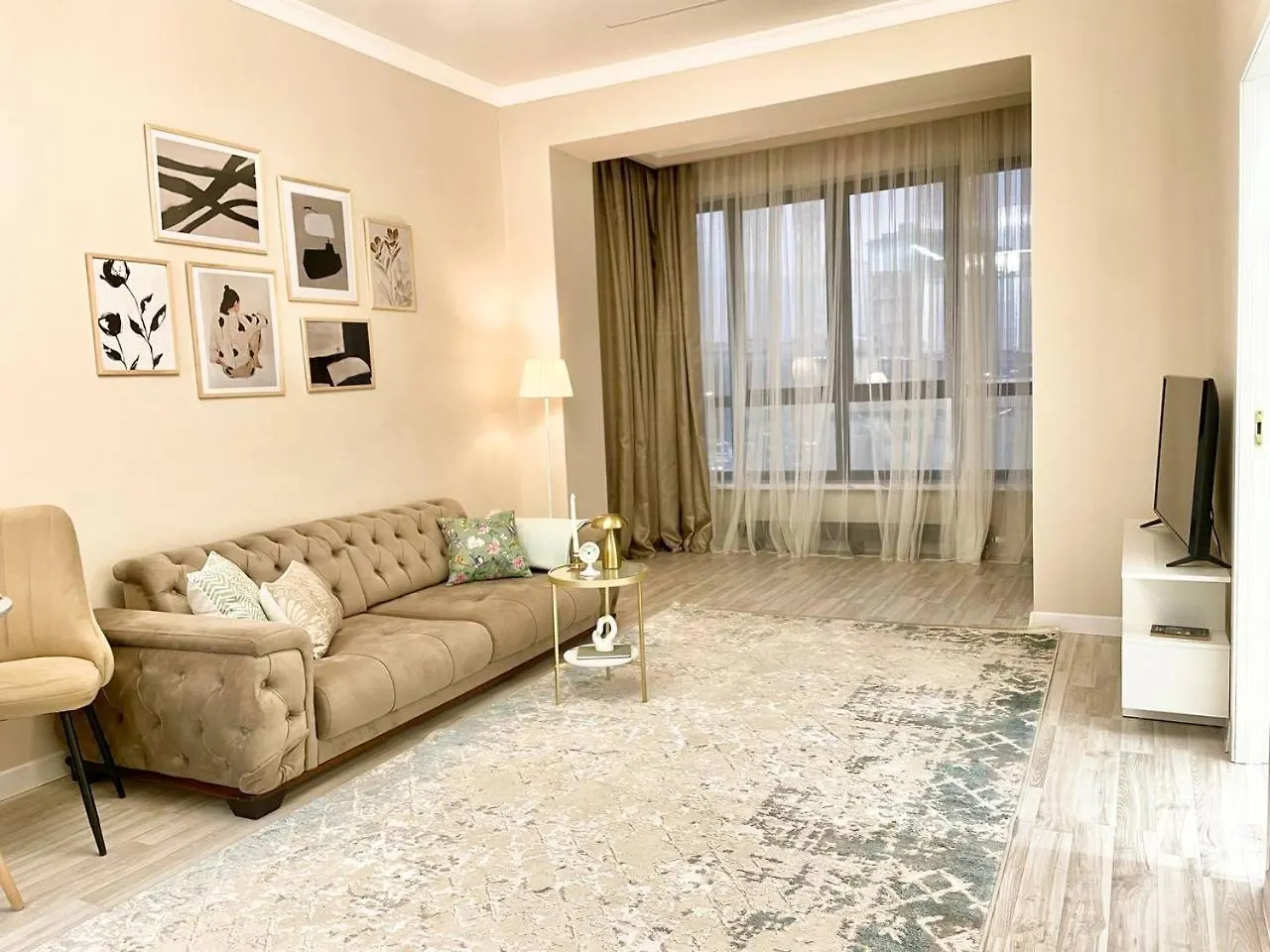 Seven Hills Жк Бизнес Класса Возле Трц Mega Almaty Apartment